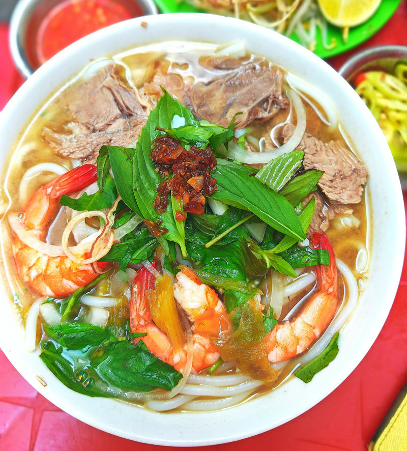 Check out 9 delicious beef noodle shops in District 5 2