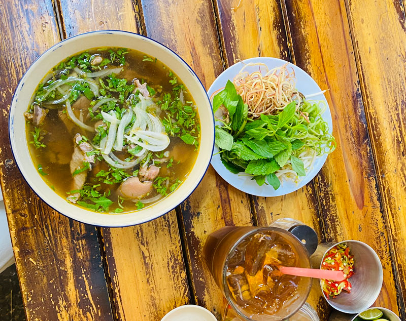 Check out 9 delicious beef noodle shops in District 5 9