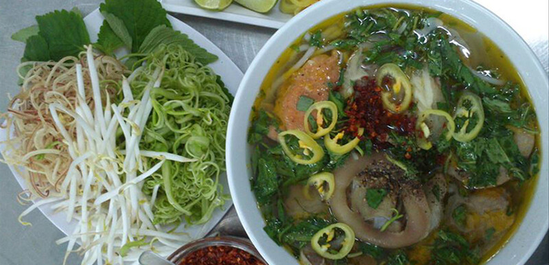 TOP 8 delicious Tan Phu beef noodle shops with authentic Hue flavor you should try once 4