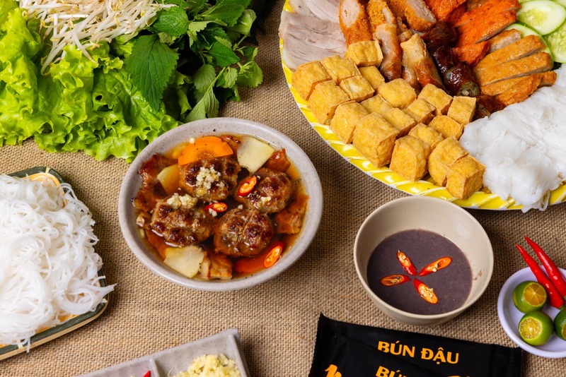 Bun Dau Mam Tom Mac Van Khoa brings Northern cuisine to Saigon 10
