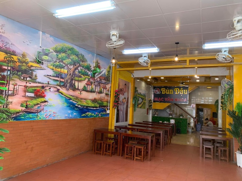 Bun Dau Mam Tom Mac Van Khoa brings Northern cuisine to Saigon 7