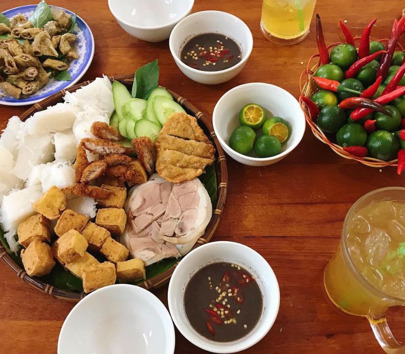 Revealing the top 10 delicious vermicelli with shrimp paste restaurants in District 7 10