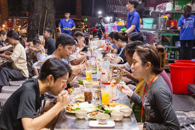 Top 10 Bun Dau restaurants in District 1 with rich flavors that will forever be remembered 9