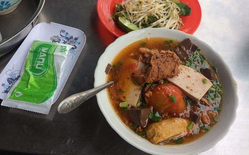 Top 14 most famous and delicious vermicelli soup restaurants in Saigon 12