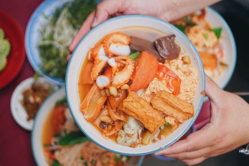 Top 14 most famous and delicious vermicelli soup restaurants in Saigon 15
