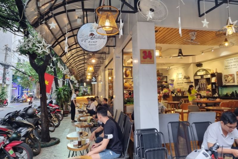 7 football cafes in Tan Binh not to be missed during Euro 7 season