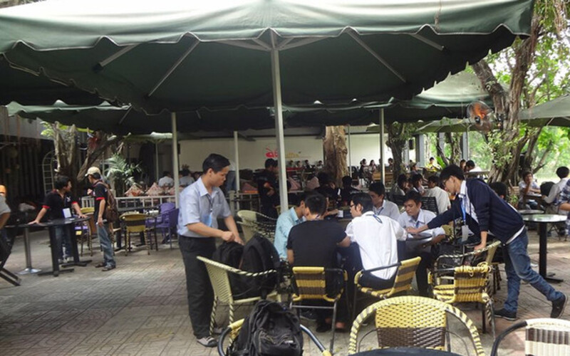 Top 8 Thu Duc football cafes, ideal meeting places for Euro 2 season