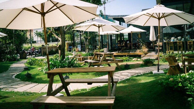 Top 8 Thu Duc football cafes, ideal meeting places for Euro 7 season