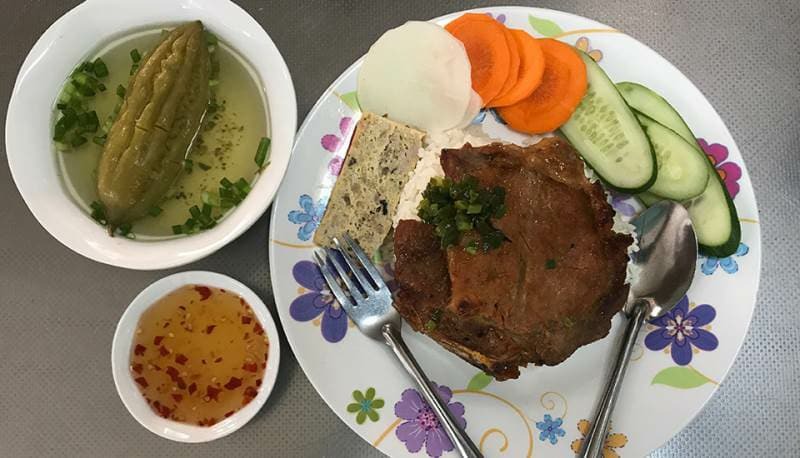 Top 11 Go Vap broken rice restaurants with pure Vietnamese flavor 7