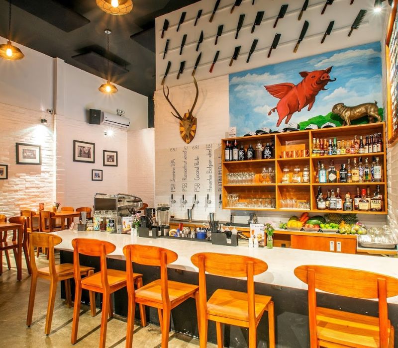 Check out 12 delicious broken rice restaurants in District 2 3