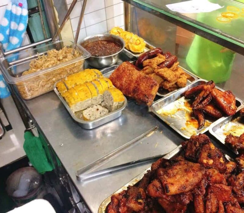 Check out 12 delicious broken rice restaurants in District 2 4