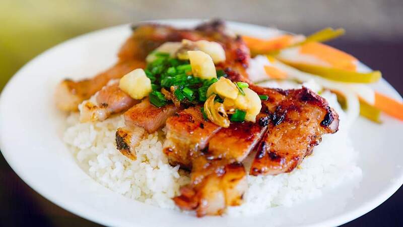 Top 7 most delicious and attractive broken rice restaurants in Thu Duc