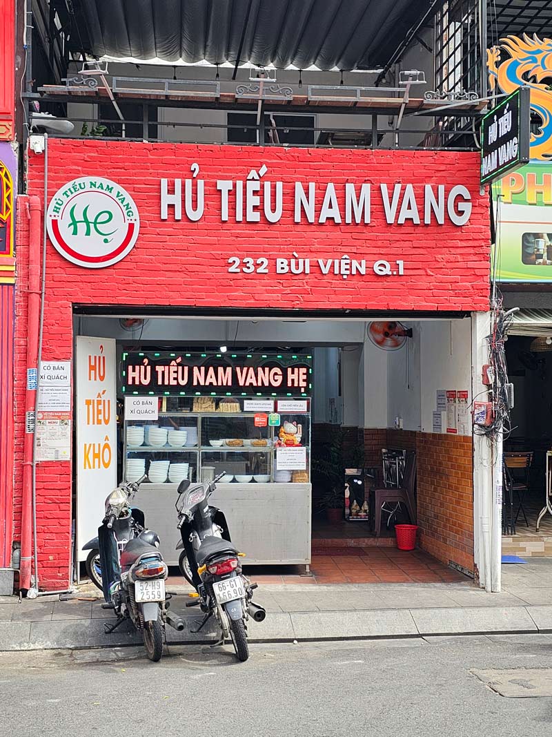 Top 9 delicious and affordable noodle shops in District 1 6