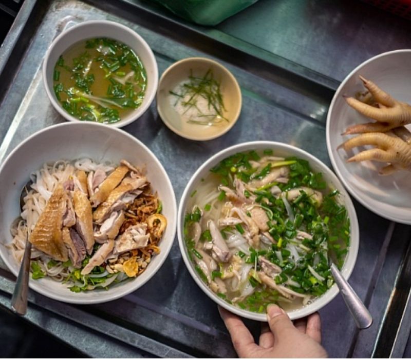Nguyet Chicken Pho, from local cuisine to Michelin star 12