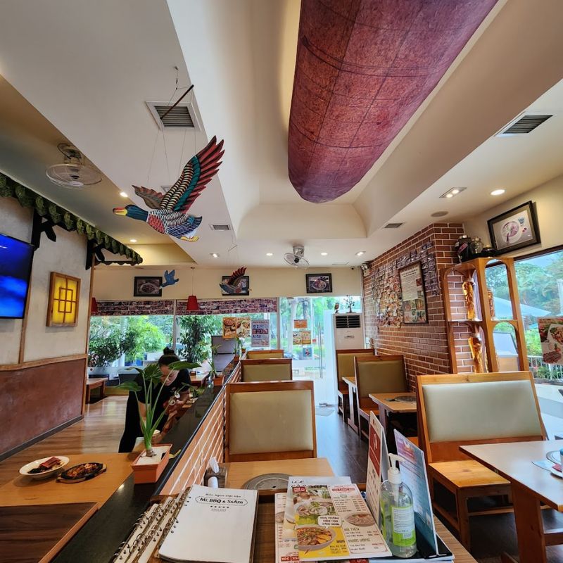 Top 10 Korean restaurants and eateries in District 7 for Korean food lovers 6