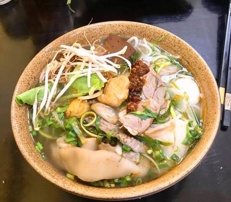 Awaken your taste buds at 12 famous beef noodle shops in District 10 2