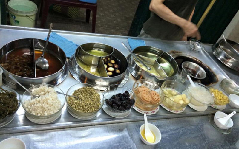 TOP 8 delicious, quality, and most affordable dessert shops in District 1 3
