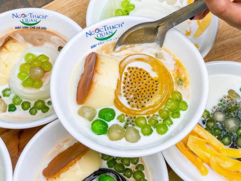 Top 9 delicious and cheap dessert shops in District 5 for sweet tooth lovers 6