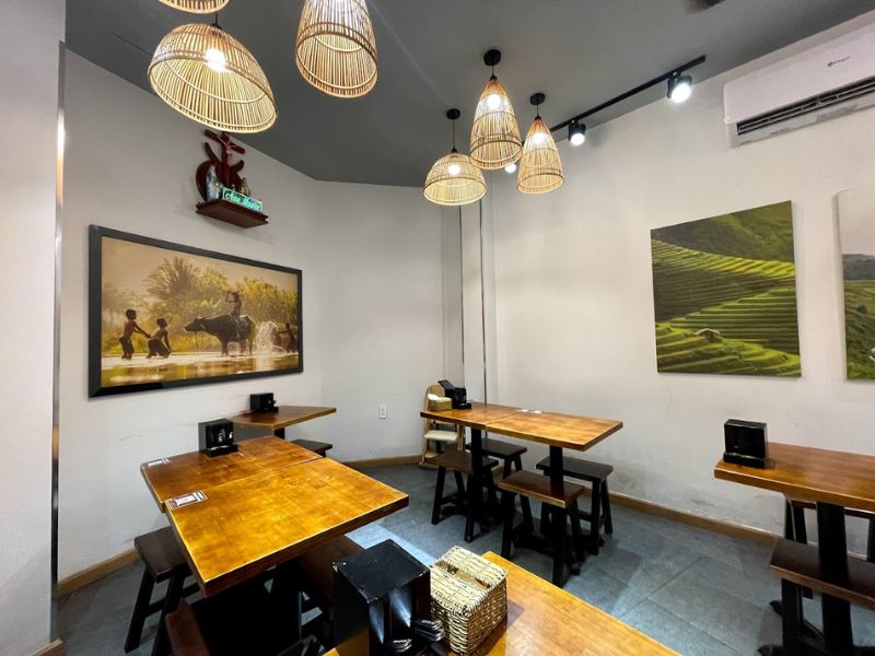 Top 8 broken rice restaurants in District 3 with strong Saigon culinary culture 2