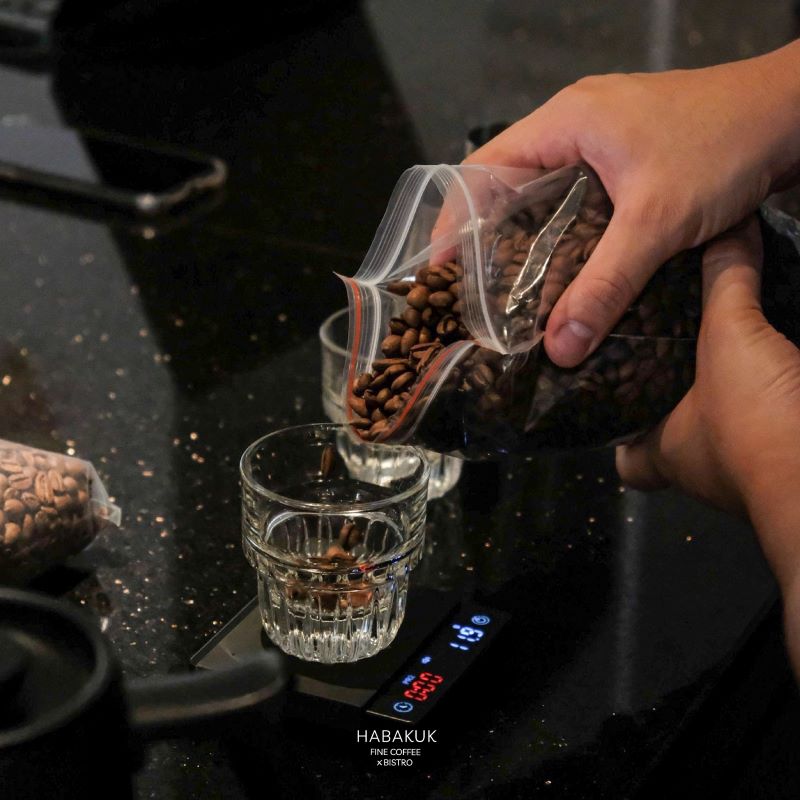 Habakuk, Michelin-nominated coffee shop and fine bistro 8