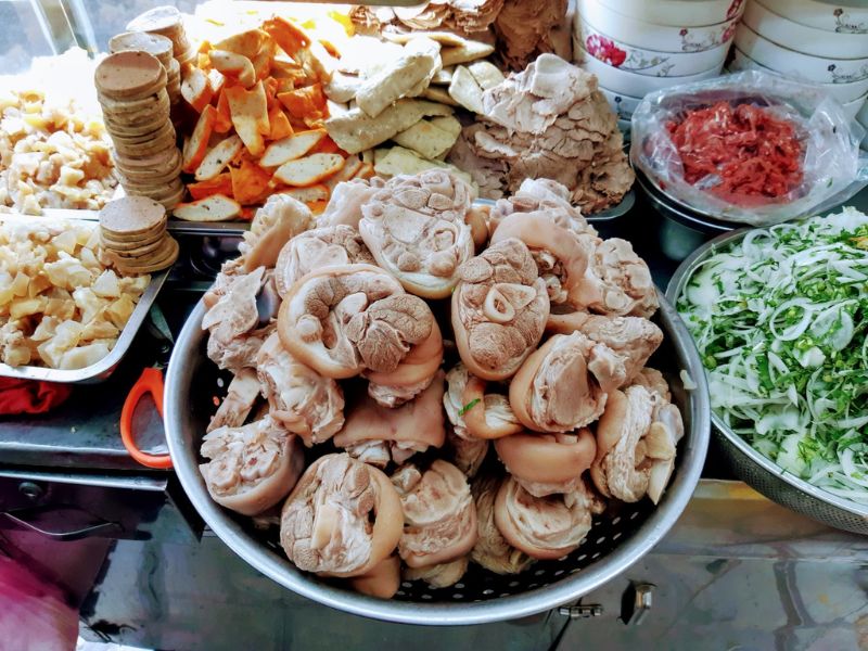 Top 8 beef noodle shops in Binh Thanh recommended by locals 6