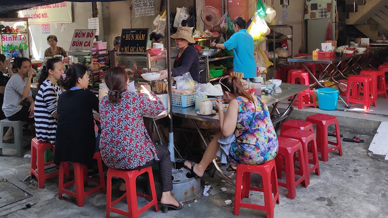 9 famous delicious bun mam restaurants in Saigon 4