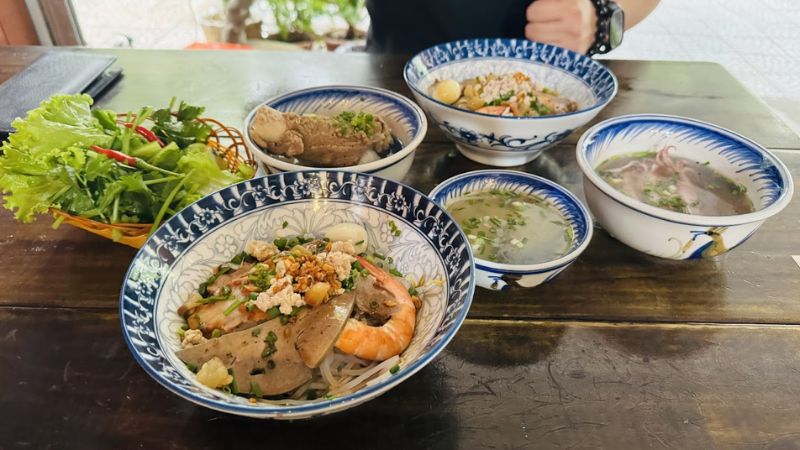 Top 9 delicious noodle shops in Da Nang that you will be amazed by 2