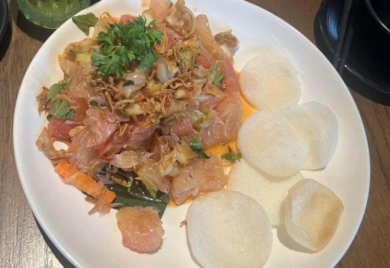 Top 20 delicious and affordable drinking spots in District 4 9