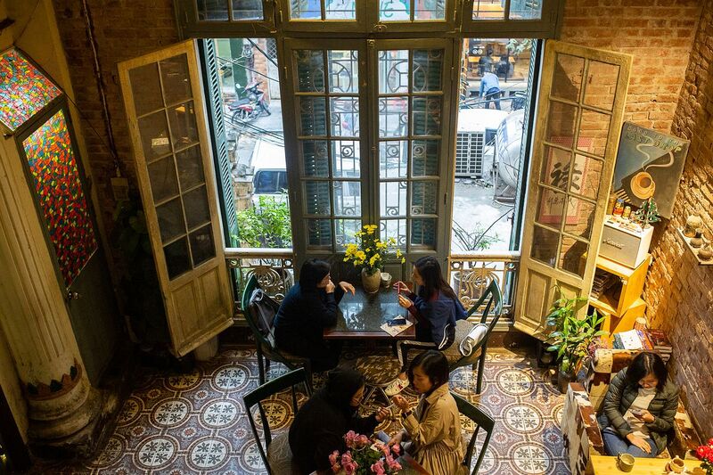 Visit 10 egg coffee shops, enjoy the unique flavors of Hanoi 7