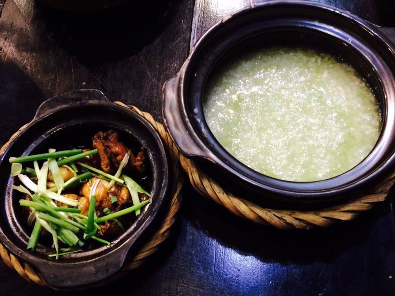 Suggestions for 10 delicious and nutritious Singapore frog porridge shops in Go Vap 7