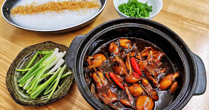 Top 10 delicious Singapore frog porridge restaurants in District 7 3