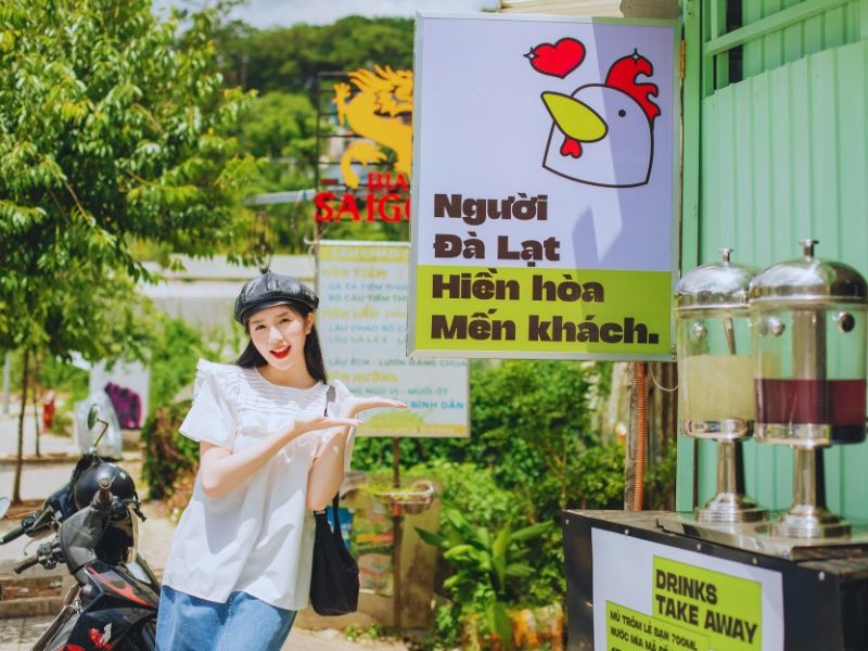 Check out the 10 most famous and worth-trying chicken hotpot restaurants in Da Lat 9