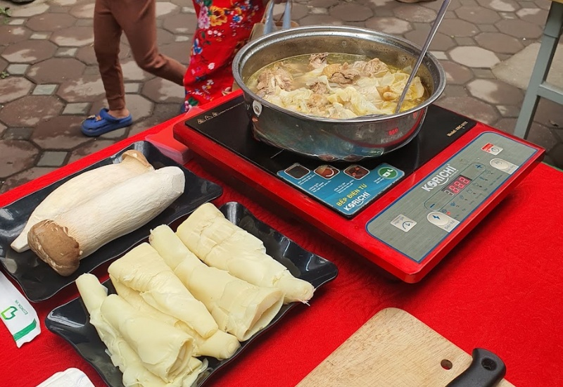 Save now the top 9 super delicious and famous chicken hotpot restaurants with perilla leaves in Hanoi 6