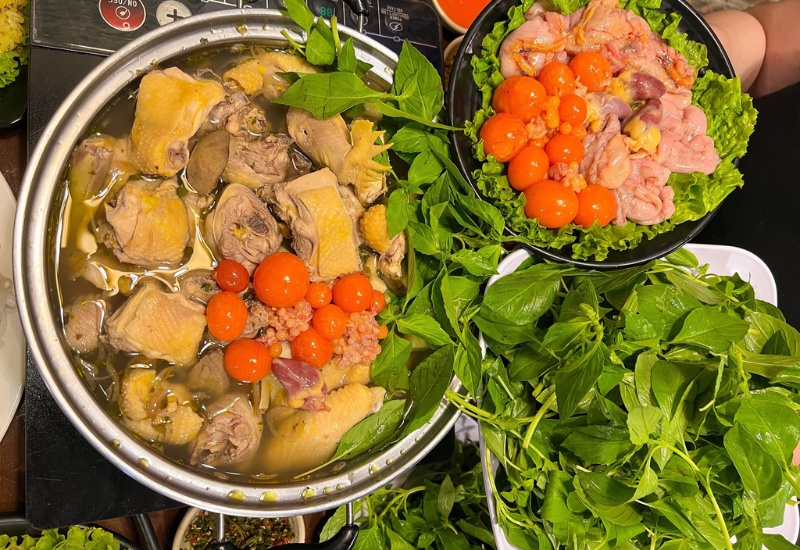 Save now the top 9 super delicious and famous chicken hotpot restaurants with perilla leaves in Hanoi 3