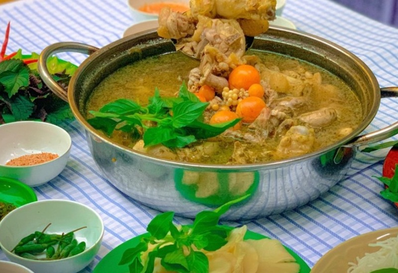 Save now the top 9 super delicious and famous chicken hotpot restaurants with perilla leaves in Hanoi 10