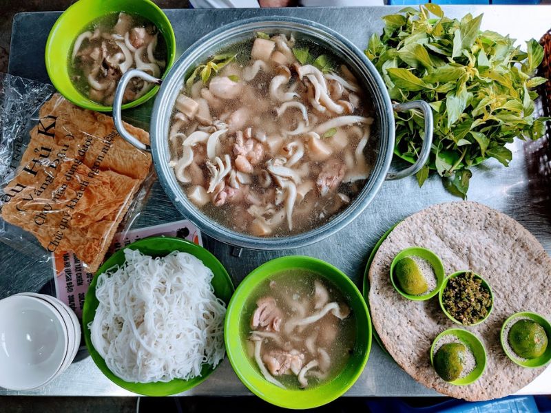 Review, list of 10 original Tao Ngo chicken hotpot restaurants in Da Lat 4