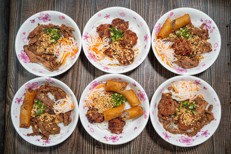 List of famous delicious grilled pork noodle shops in Saigon 4
