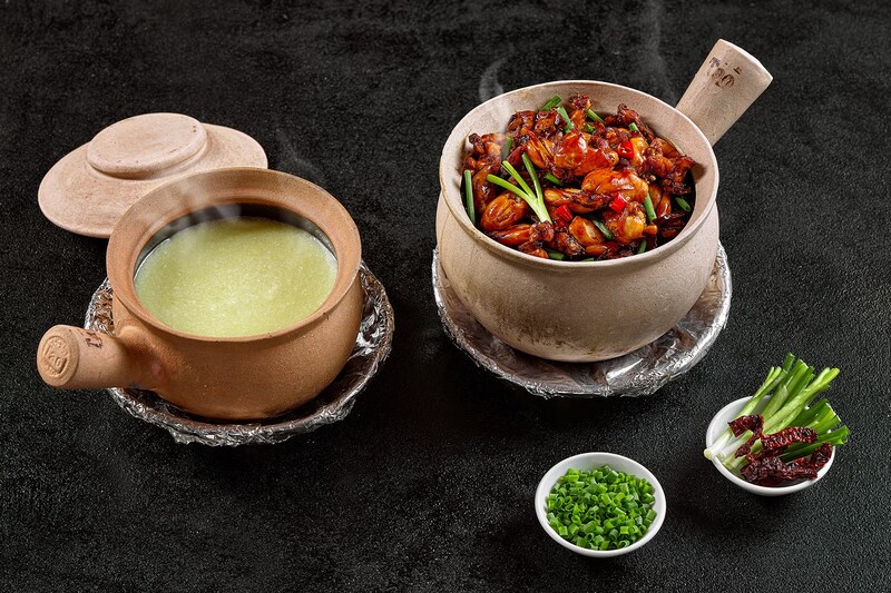 TOP 6 famous Singapore frog porridge shops in District 1, unique flavors 6