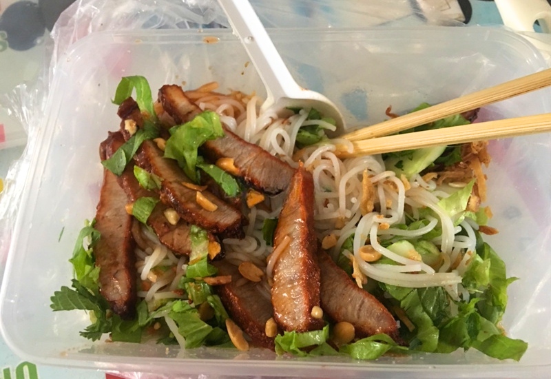 Top 11 famous and delicious grilled pork noodle shops in Hanoi 8