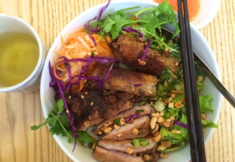 Top 11 famous and delicious grilled pork noodle shops in Hanoi 6