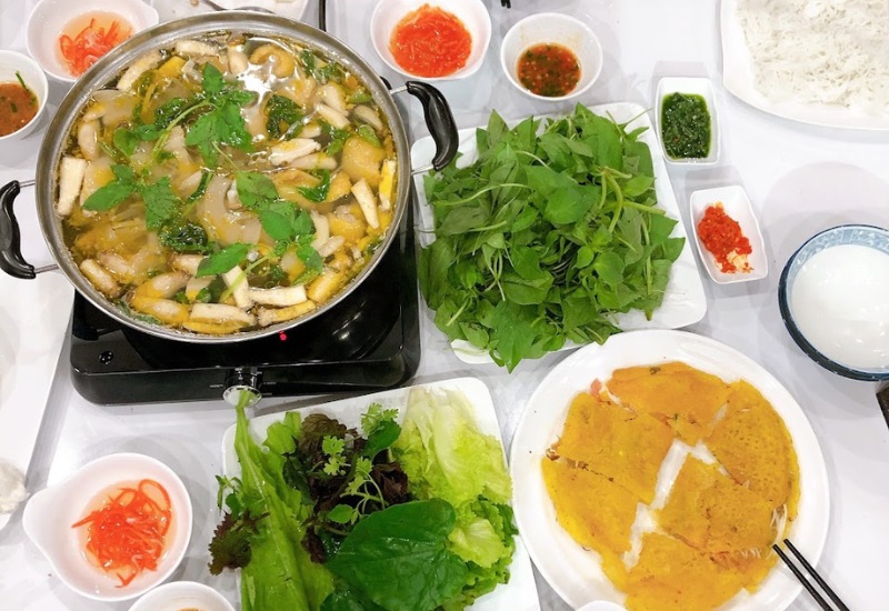 Save now the top 9 super delicious and famous chicken hotpot restaurants with perilla leaves in Hanoi 8