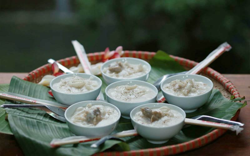 Enjoy porridge, the culinary quintessence of Hanoi people 3