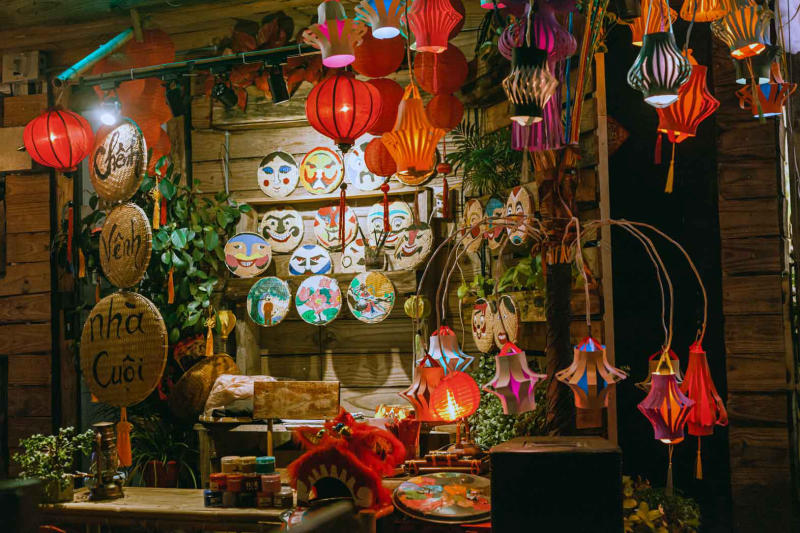 Check out 8 cafes decorated for Mid-Autumn Festival in Saigon 5