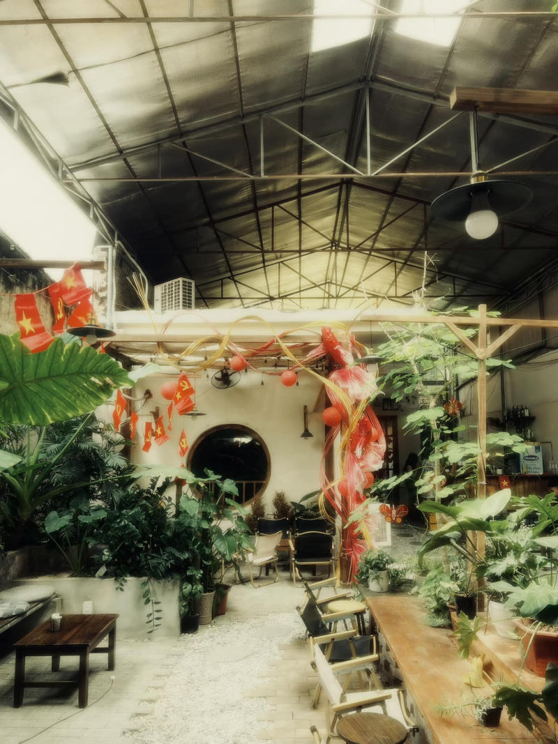 Check-in 6 Famous Mid-Autumn Festival Decorated Cafes in Hanoi 2