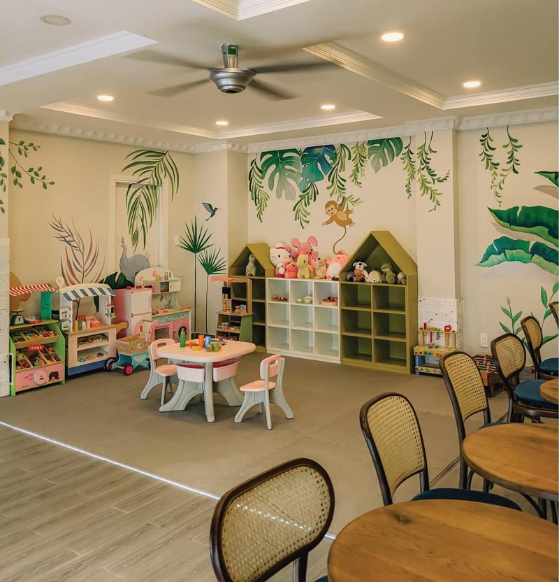 Marvel at the magnificent Cocobee Cafe castle 6