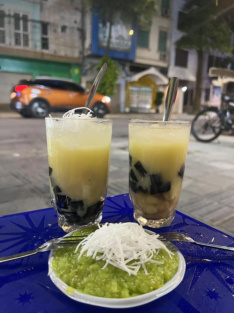 4 long-standing sweet soup shops in Hanoi, have you ever been here? 3