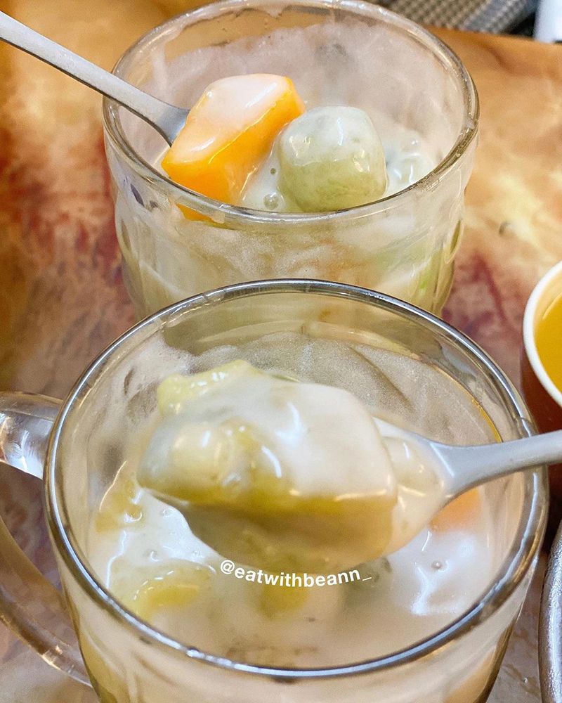 4 long-standing sweet soup shops in Hanoi, have you ever been here? 8
