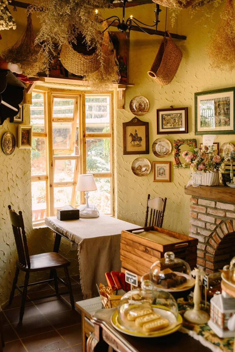 Review of the warm and sweet Blue Dream Bread bakery in Da Lat 4