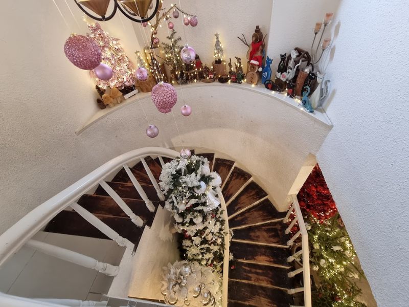 Check-in for Christmas at Caramew Cafe, a classic European villa 4