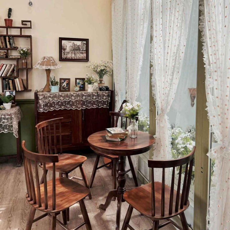 Live a virtual life at the ecstatically beautiful My Love Studio Coffee 3